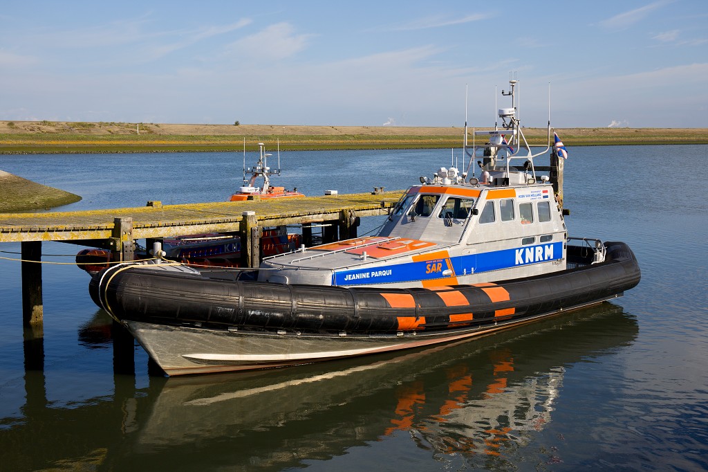jeanine parqui KNRM Koninklijke Nederlandse Redding Maatschappij sar search and rescue reddingsboot lifeguard scheepvaart zeevaart koopvaardij marine